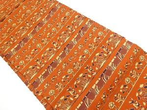 横段に花鳥模様織出し名古屋帯